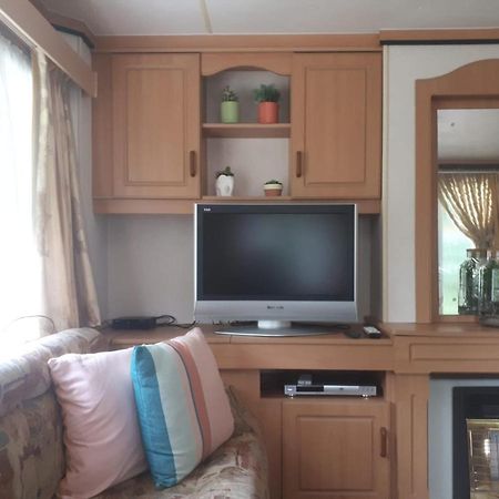 Caravan In Bosrijk Gebied Otel Zuidlaren Dış mekan fotoğraf