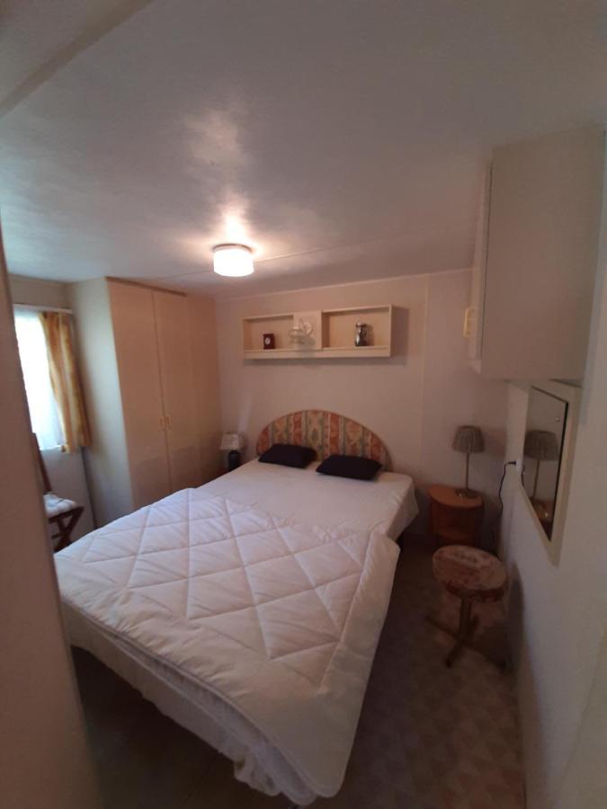 Caravan In Bosrijk Gebied Otel Zuidlaren Dış mekan fotoğraf